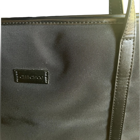 Chiceco high performance bag with zipper closure in black new condition - Picture 7 of 9